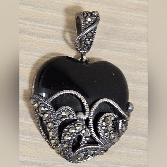 Onyx & Marcasite 3D Heart 925 Sterling Silver Pendant $245 - Picture 3 of 14